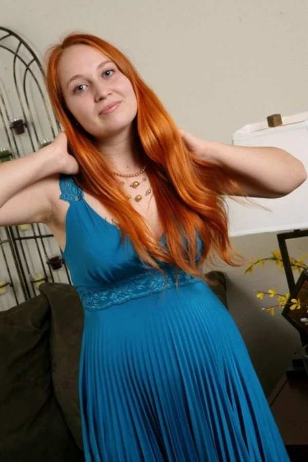 Noemi 29 Anni, Ragazza dal carattere frizzante pronta a conquistarti con il suo sorriso
